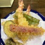 味亭花の家 - エビと野菜の天ぷら
