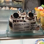 ル・パティシエ ヨコヤマ - 