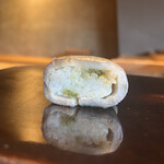 鮨 三心 - 蓼酢〆鮎（岐阜県長良川産）の棒寿司、うるか添え