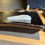 鮨 三心 - べったら漬け