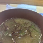 鮨屋台 握り屋 - もずくのお味噌汁