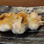 焼き鳥アポロ - ソリ。皮目がパリっ