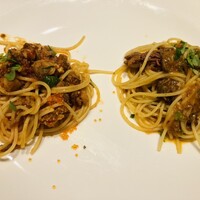 La Brianza - 魚介のトマトソースとナポリ風ラグソースのスパゲティ