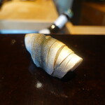 鮨 三心 - 新子(熊本県天草産)1.5枚載せ