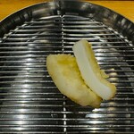 てんぷら 下村 - アオリイカ ※火入れの巧みさ。甘さが際立つ。