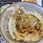 ゆで太郎 もつ次郎 - 野菜かき揚げ丼