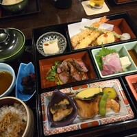 京懐石 美濃吉 竹茂楼 ホテル阪急インターナショナル店 - 
