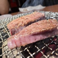 YAKINIKU BON'S - 