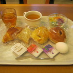 ホテルブライオン那覇 - 朝食の一例です。