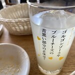 原価ビストロチーズプラス - 