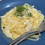 ビストロ スミモト KOBE - 明太子パスタ　クリーミーでガーリック効いてる