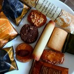 ロイスダール - 料理写真:LONGER ロンジェ(クッキー)詰合せ6種14個､税込756円