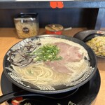 博多一幸舎 博多駅筑紫口店 - 