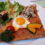 ペンションと～がらし - 朝食のガレット