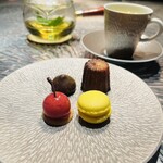 アルギュロス - 