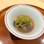 銀座 しのはら - 月の輪熊と白芋茎のあんかけ