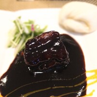 天厨菜館 銀座店 - 黒酢の酢豚