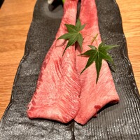 北新地 肉料理 名門 - 