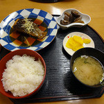 佳鱗亭 - メダイの煮魚定食８５０円