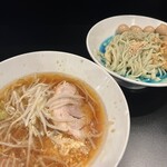 豚風。 - 限定『こんぶ。BLUE』（1,400円）＋燻製うずら（150円）＋ショウガ（50円）、ニンニクコール