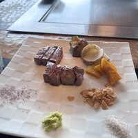 ニュー松坂 梅田32番街店 - 