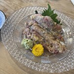 魚金寿司 すゞ木 - 鯵のなめろう。青唐辛子が効いていてガツンと徹夜明けの身体に沁みていきます。750円