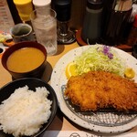 とんかつ目黒こがね - 普段は、特上ロースで十分！
