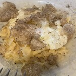 Le Delizie Del Mondo - パルミジャーノ、トリュフ、卵の手打ちタリアテッレ