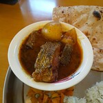 インディアン・レストラン　ロタ - 黒鯛と茄子とじゃがいものカレー