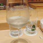 佐たけ - お酒はワイングラスで