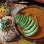 pointweather - アボガドとエビのケララカレー