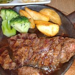 ハラミとタン厚切りステーキの店 肉バルガブット 吹田店 - 