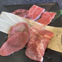焼肉 べこ亭 たまプラーザ本店 - 