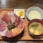 海鮮丼てんや - 