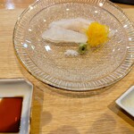 貴ぶ - お造り（アナゴ、オオモンハタ）