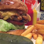 ブラザーズ - そびえ立つモンスター 2014/03