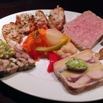 Kamekichi - 冷製オードブルの盛り合わせ（￥2500）