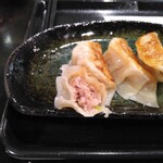 千里馬 辣鼎風 - 肉々しい餃子で美味しい～♪