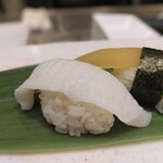 立食い寿司 根室花まる - えんがわ・数の子