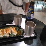 千里馬 辣鼎風 - 瓶ビール500円（税込）×２・餃子530円（税込）