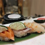 立食い寿司 根室花まる - 根室5貫1200円（税込）