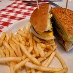 Troubadour - アボカドチーズバーガー