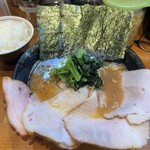 ラーメン 末廣家 - 