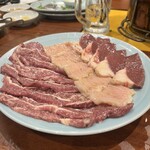 焼肉ホルモン 亀萬 - 