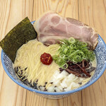 極み鶏そば 鶏と麦ときどき豚 - 
