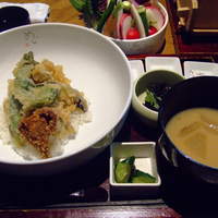 やさい家めい 表参道ヒルズ本家 - 天麩羅丼