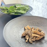 プレゼンテ スギ - アミガサダケ