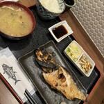 魚屋食堂 魚吉三平 - 