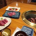 炭火焼肉たけさん亭 - 