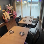 WOOD BASE ONE - 内観